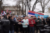 Okupljeni građani u Pionirskom parku