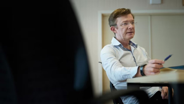 Doktor optužen za silovanje 96 žena