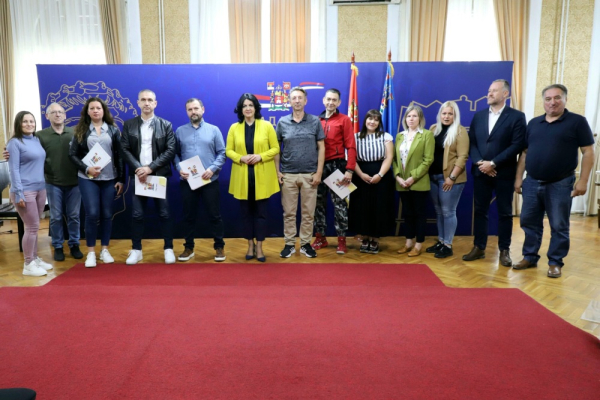 Grad pomaže skupštine stanara da poprave liftove, krovove, fasade