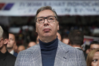 Francuski mediji: Vučić vlada tako što štampa novac i rasprodaje nacionalno bogatstvo