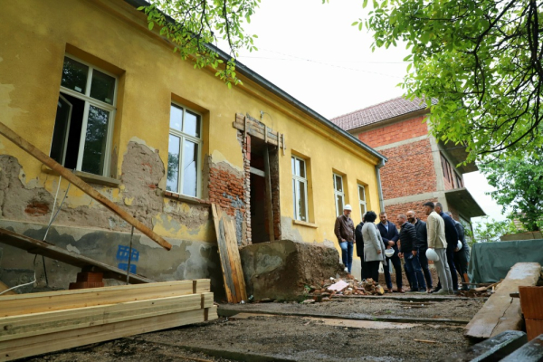 Grad oživljava sela, obnoviće se put u Kunovici, renovira se škola u Prvoj Kutini