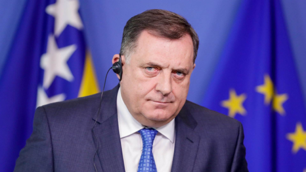 Interpol odbio zahtev BiH: Međunarodna poternica za Dodikom neće biti raspisana