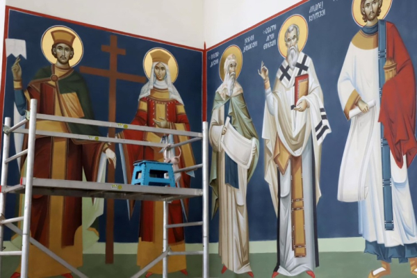 Uz pomoć grada oslikava se unutrašnjost crkve Sv. cara Konstantina i carice Jelene