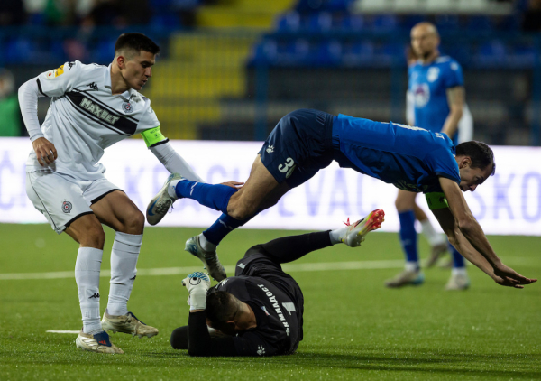 Crno-beli više nisu ni drugi