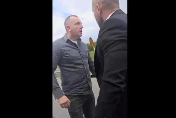 Sukob pratnje premijera i predsednika Srbije na putu ka Nišu: "Sad ću da mu j***m mater" VIDEO