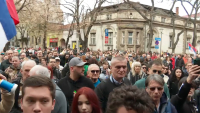 Građani šetali u Nišu: Nezadovoljstvo zbog privođenja studenta