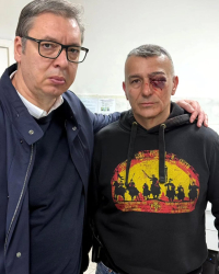Trenutak kada žandarm pesnicom udara policajca u civilu VIDEO