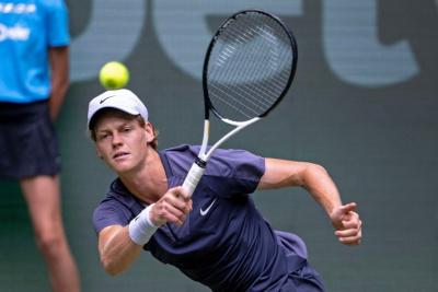 Italijanski teniser Janik Siner pobednik je egzibicionog turnira "Slem šest kraljeva"