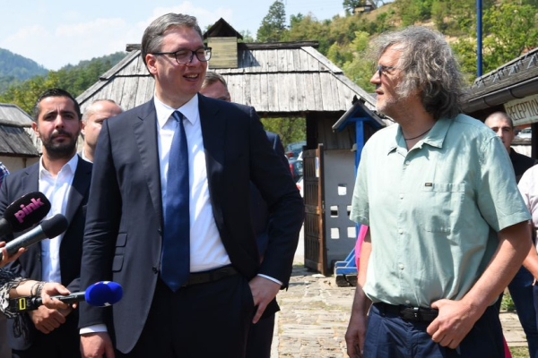 Nekada saveznici, danas u otvorenom sukobu – Zašto su Kusturica i Vučić „zaratili“ baš sada?